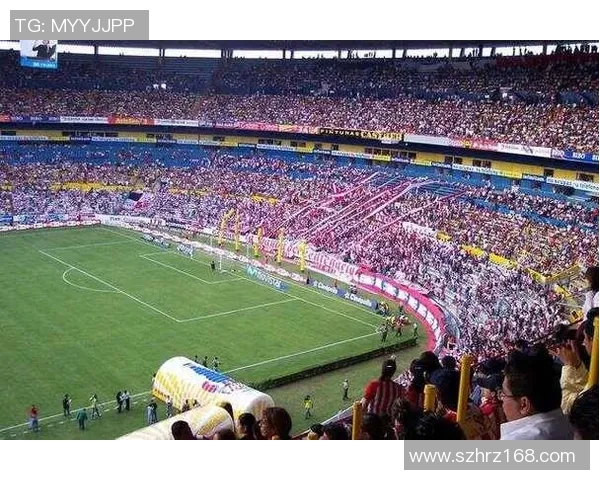 足球明星保罗托尼斯的传奇人生与辉煌成就全景回顾 足球明星保罗托尼斯的传奇人生与辉煌成就全景回顾