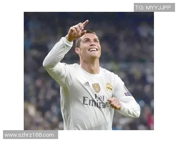 足球明星纷纷赞扬C罗的卓越表现与职业精神引发热议 足球明星纷纷赞扬C罗的卓越表现与职业精神引发热议