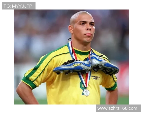 墨西哥早期足球明星的传奇故事与影响力探讨